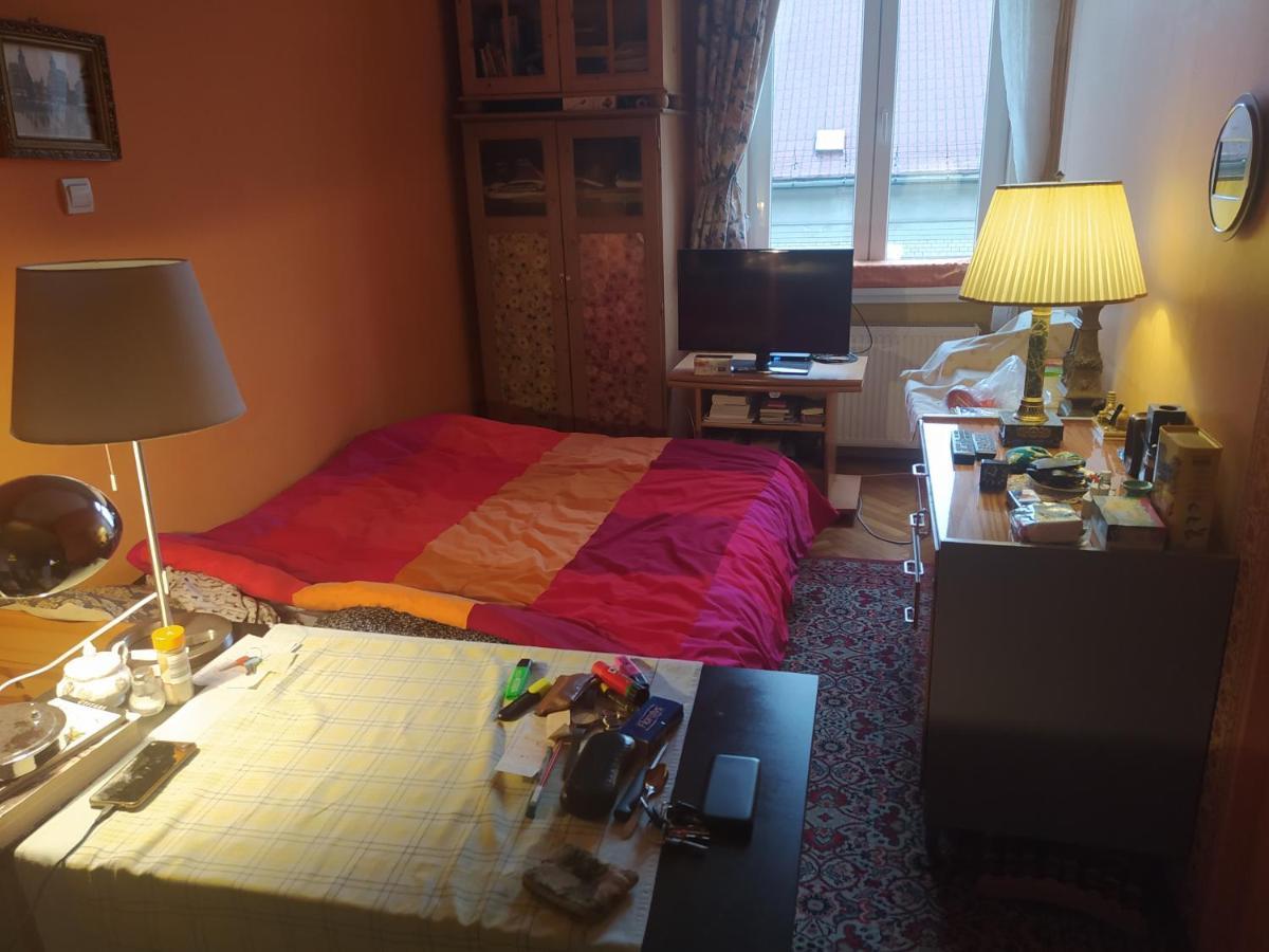 Cuki Apartment Boedapest Buitenkant foto