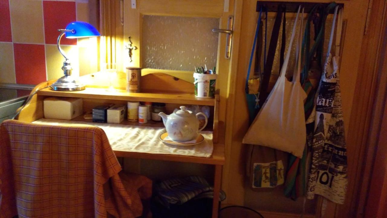 Cuki Apartment Boedapest Buitenkant foto