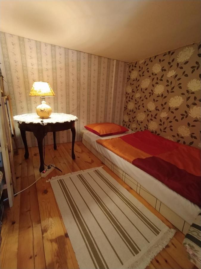 Cuki Apartment Boedapest Buitenkant foto