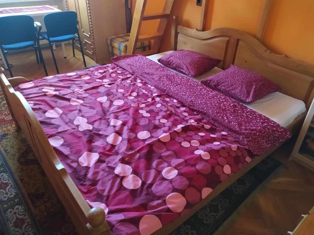 Cuki Apartment Boedapest Buitenkant foto