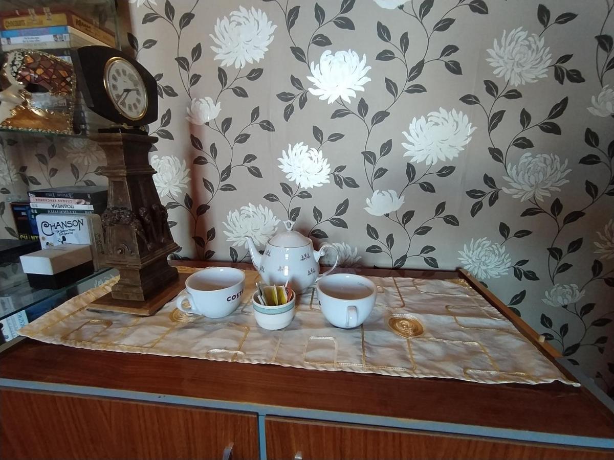 Cuki Apartment Boedapest Buitenkant foto